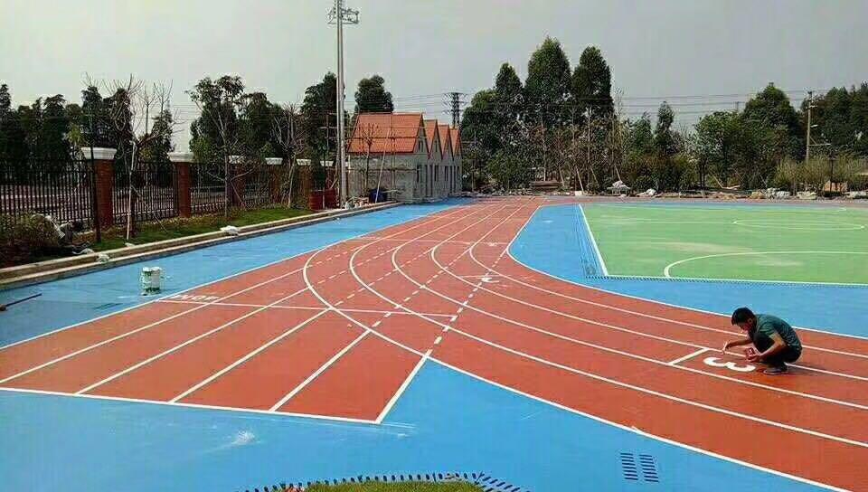 塑膠跑道